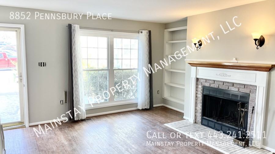8852 Pennsbury Pl - Photo 3 of 23