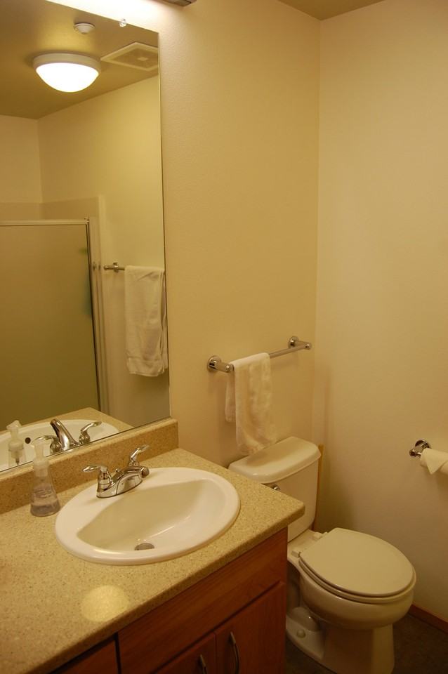 NW 10th Ave & NW Marshall St #202 - Photo 7 of 11