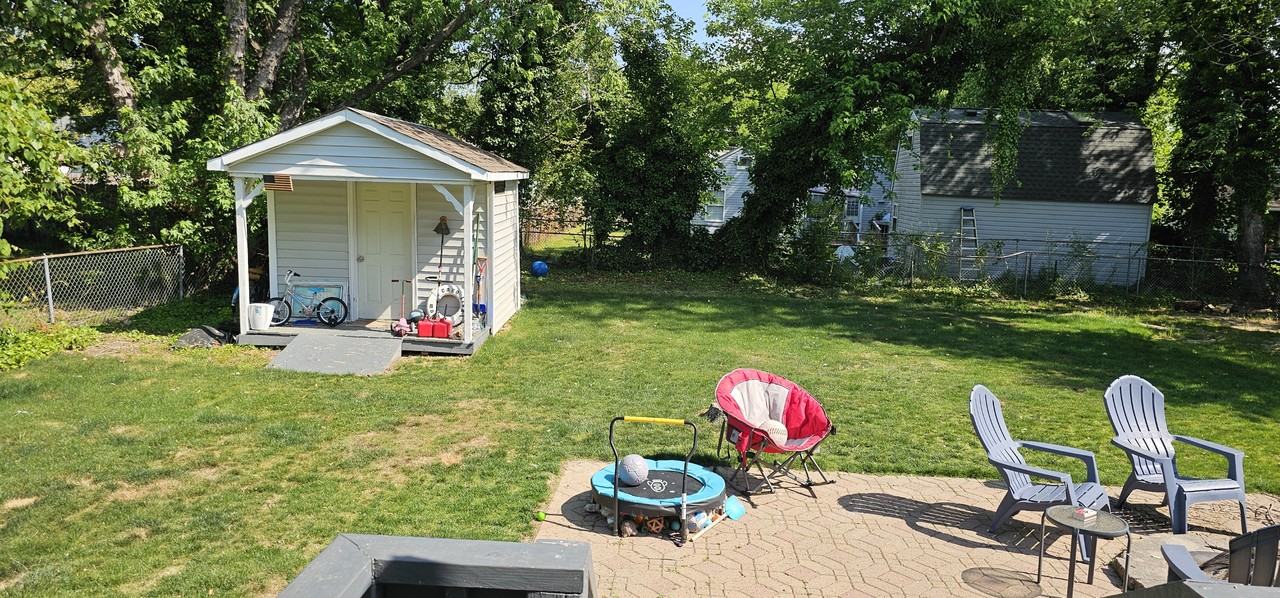 112 Semple Rd #NA - Photo 4 of 18