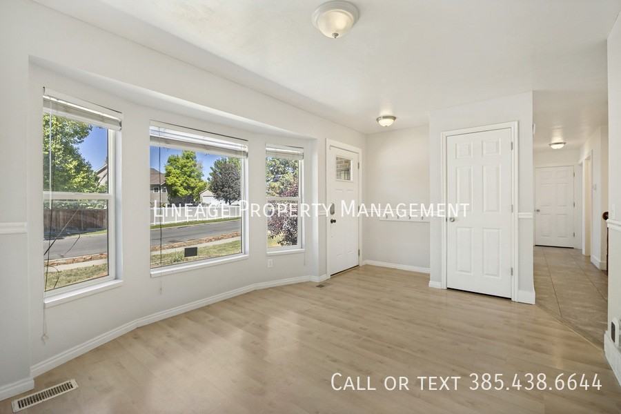 13863 S Kessler Peak Dr #A - Photo 7 of 20