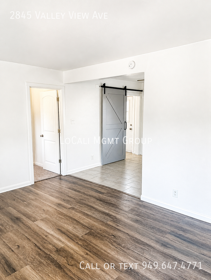 2845 Valley View Ave - Photo 2 of 6