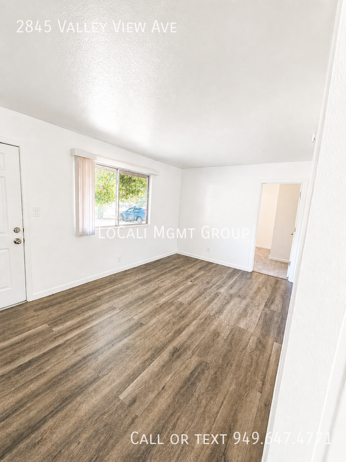 2845 Valley View Ave - Photo 4 of 6