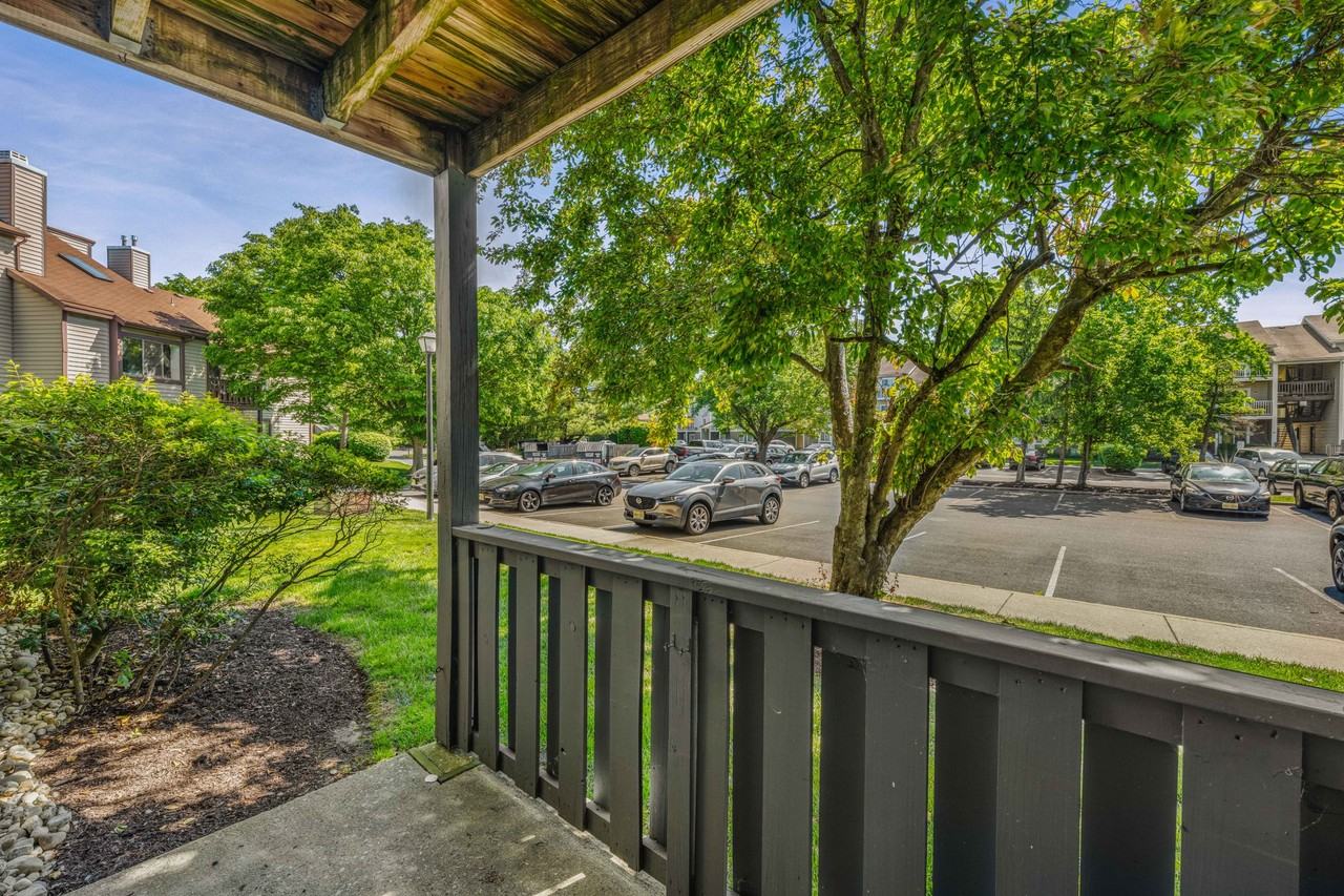 5317 Aberdeen Dr - Photo 3 of 33