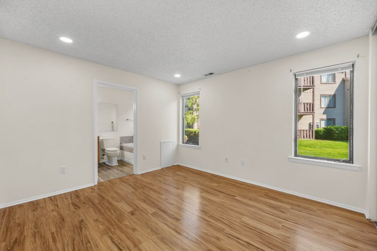 5317 Aberdeen Dr - Photo 6 of 33