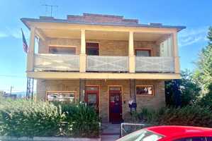 featured image of 1014 W Park St