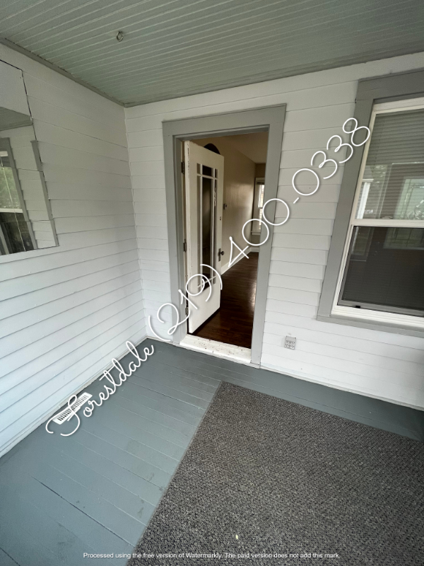 6746 Forestdale Ave - Photo 4 of 27