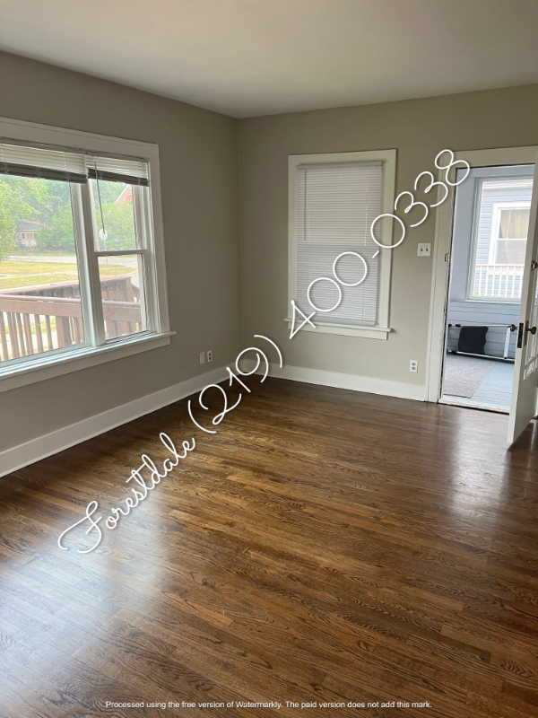 6746 Forestdale Ave - Photo 6 of 27