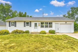 2110 F Ave Ne - Photo 1 of 1
