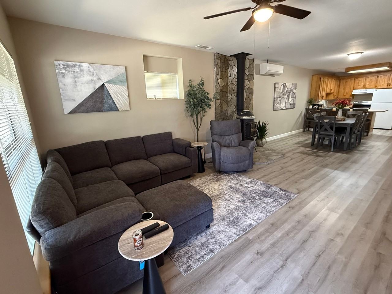 11 Kokanee Dr - Photo 3 of 8