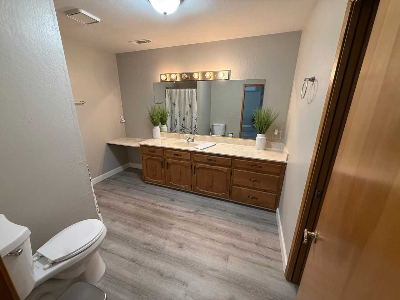 11 Kokanee Dr - Photo 6 of 8