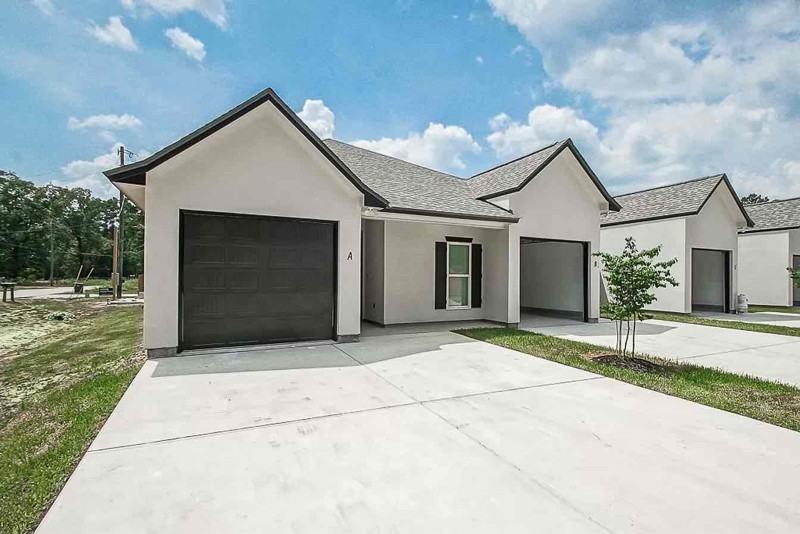 13419 Hammack Rd #A - Photo 2 of 15
