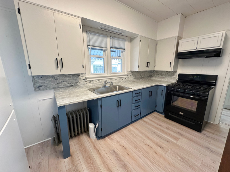 53 Lewis St #1 - Photo 2 of 7