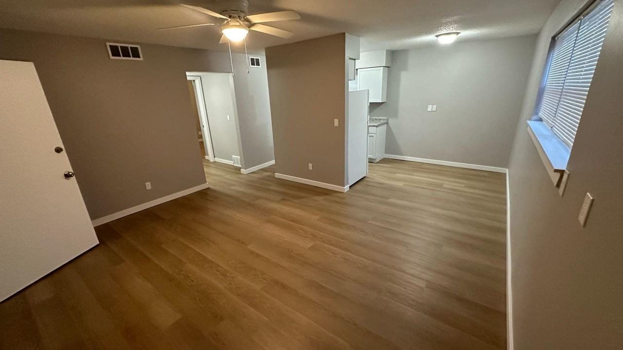 742 Demaret Dr #2 - Photo 2 of 9