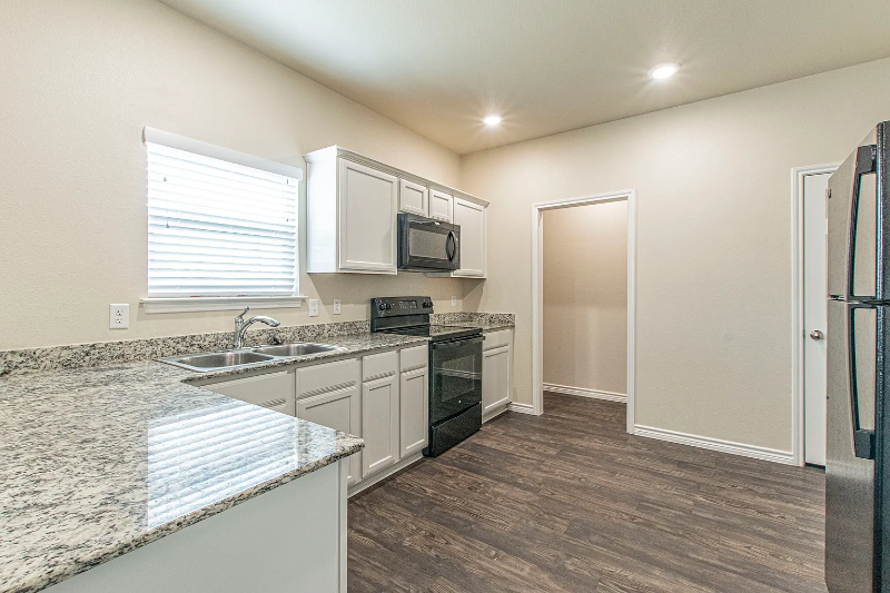 3600 Barnacle Dr - Photo 2 of 7