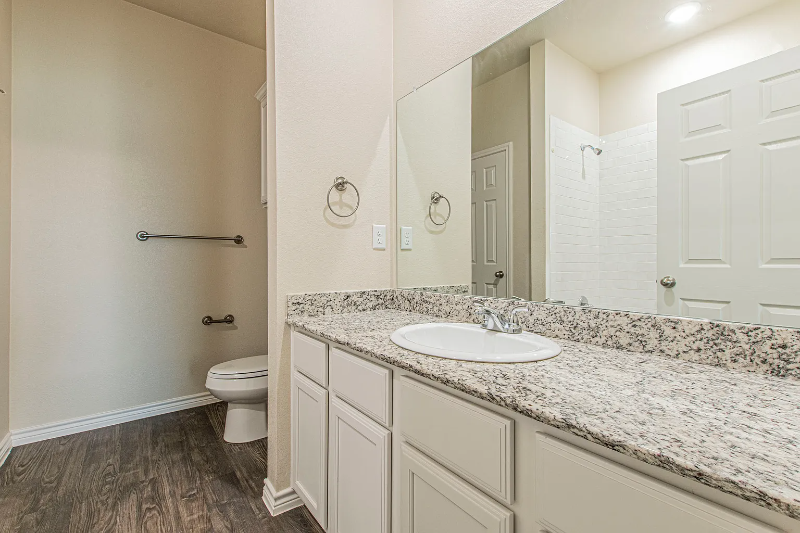 3600 Barnacle Dr - Photo 4 of 7