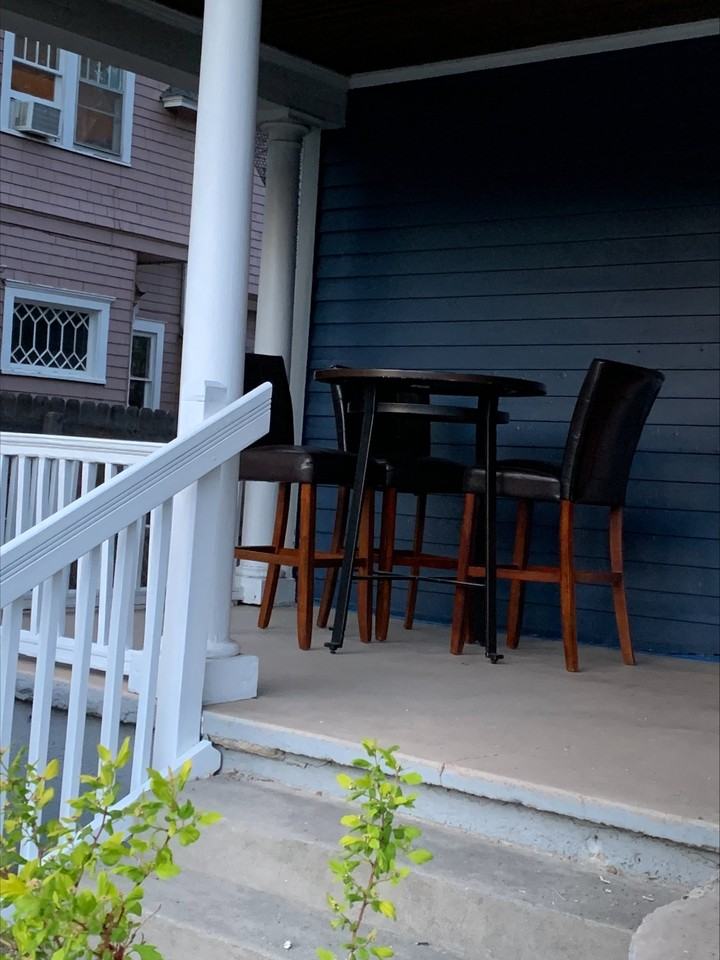 1215 N Weber St - Photo 2 of 19
