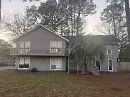 featured image of 2004 Pine Needle Dr E