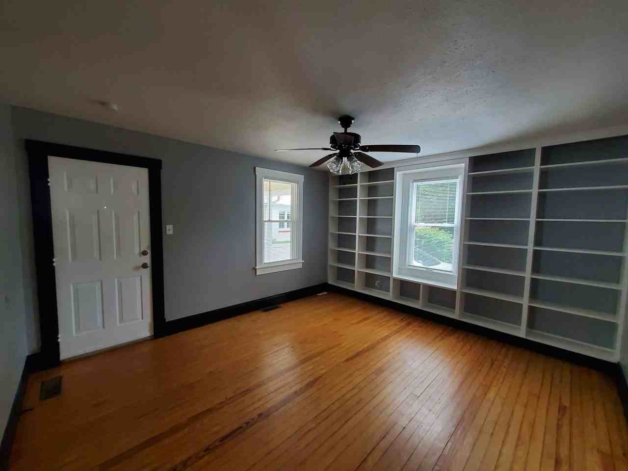 151 Academy St - Photo 6 of 24