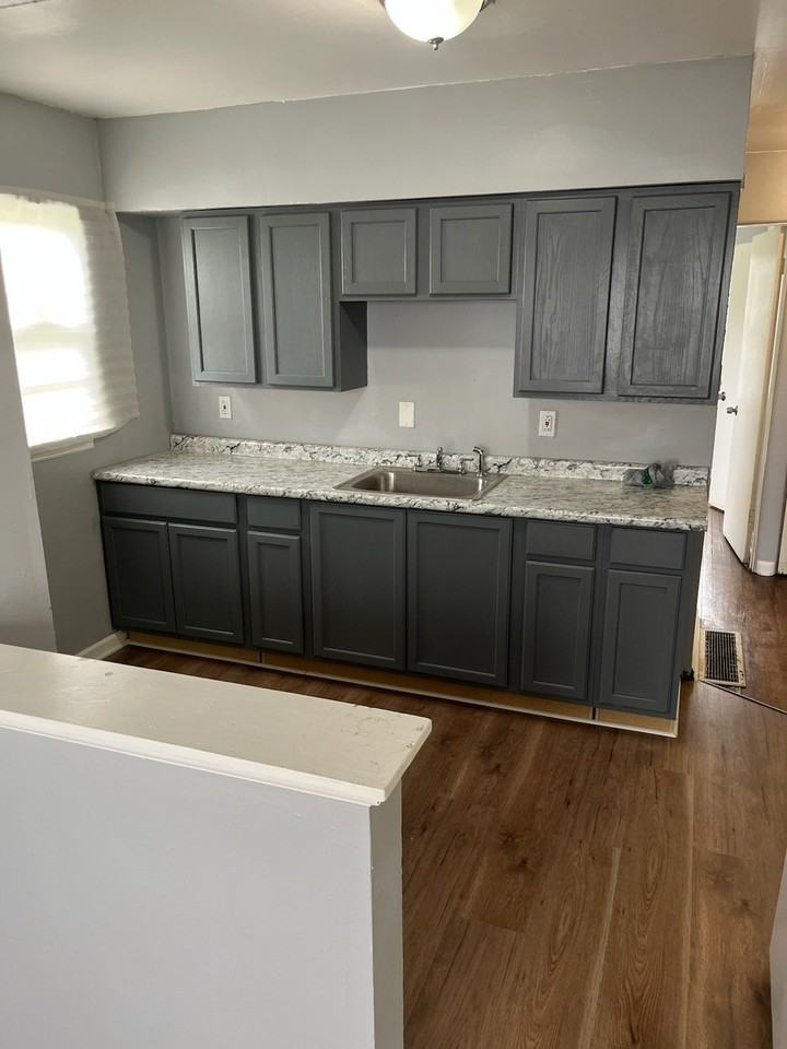 3777 Lincoln St - Photo 2 of 11