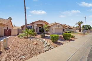 7243 W Morrow Dr - Photo 1 of 1