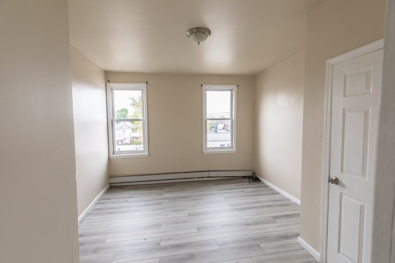 154 Taylor St #3 - Photo 4 of 20