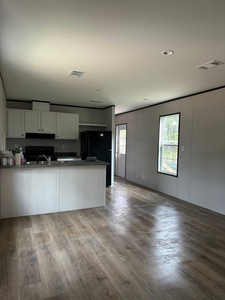 561 Mack Bayou Rd - Photo 2 of 14