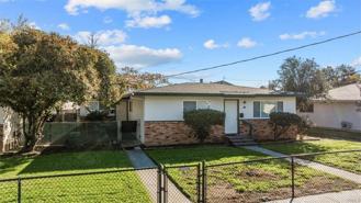 855 Gardella Ave - Photo 1 of 1