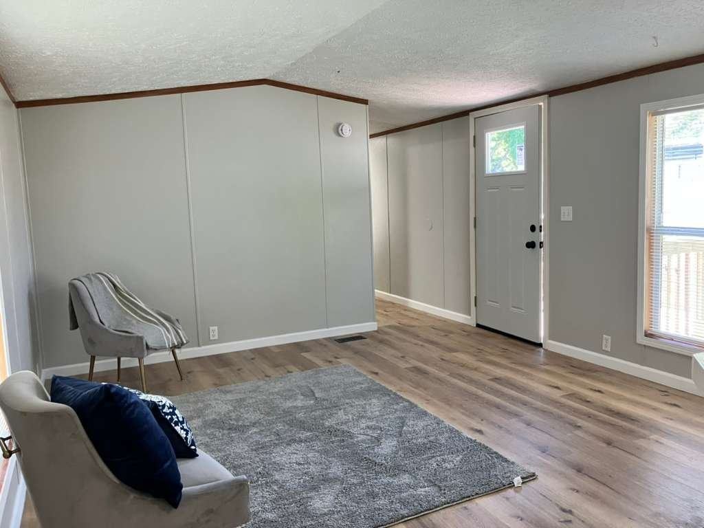 44 Deerwood Park - Photo 6 of 12