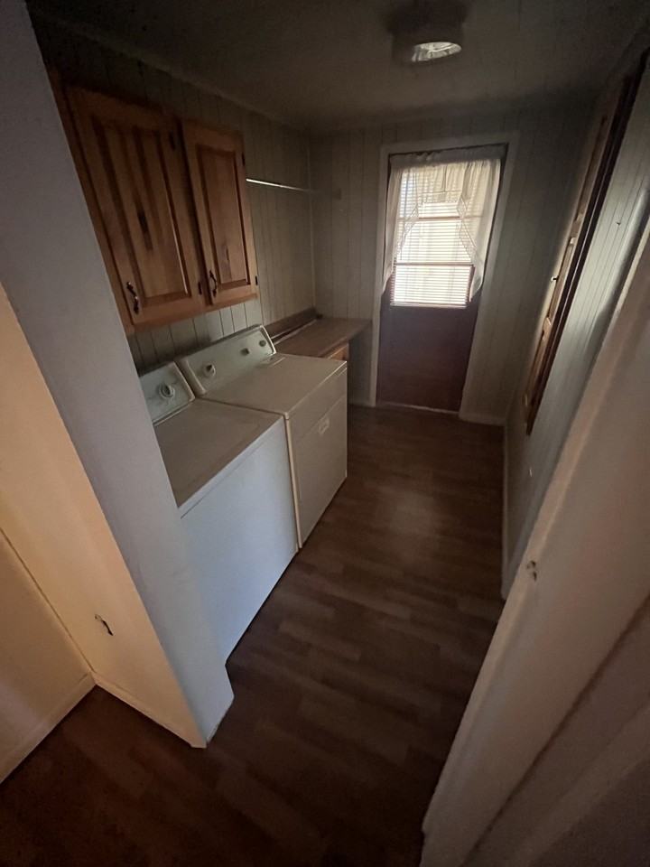 67 William St #1 - Photo 3 of 10