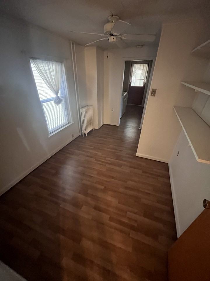 67 William St #1 - Photo 4 of 10