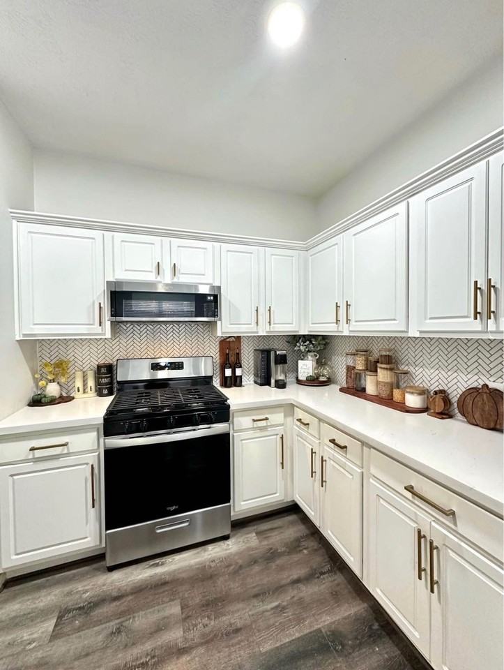 4703 Cashel Cir #A - Photo 2 of 19