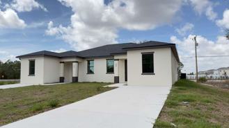 520 Creuset Ave S - Photo 1 of 1
