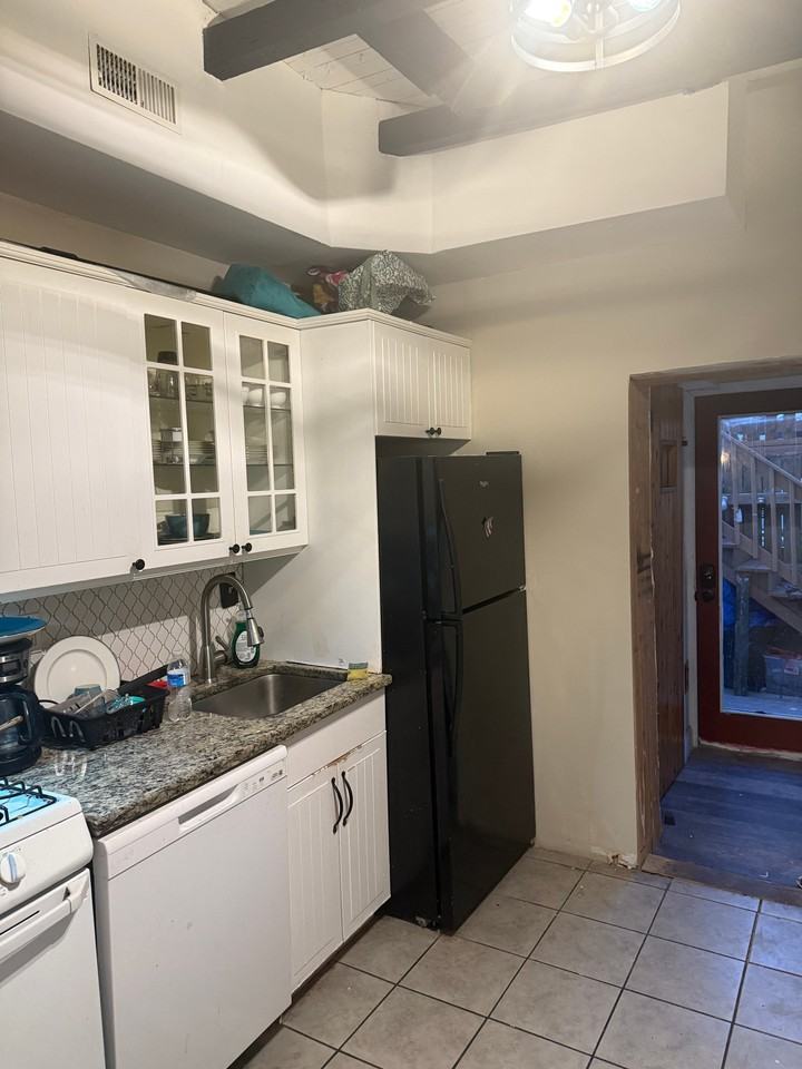 1290 Battery Ave - Photo 7 of 18