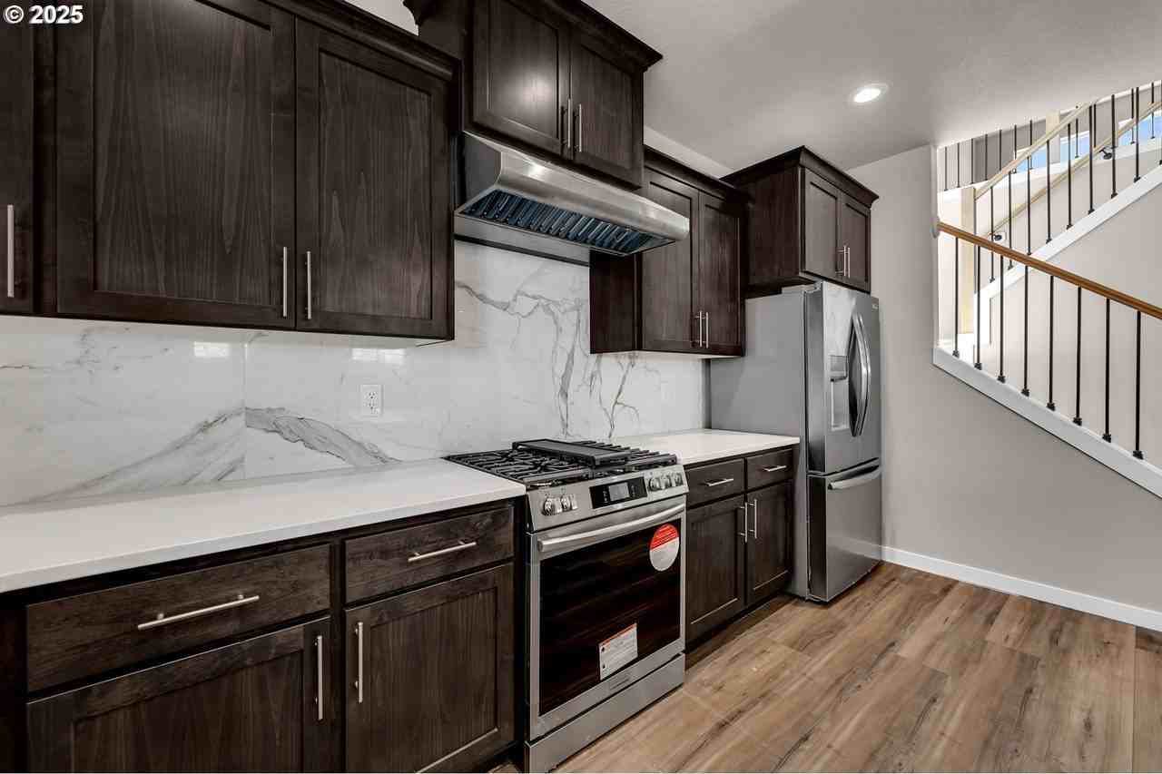 6107 Ne 45th Ct - Photo 7 of 23
