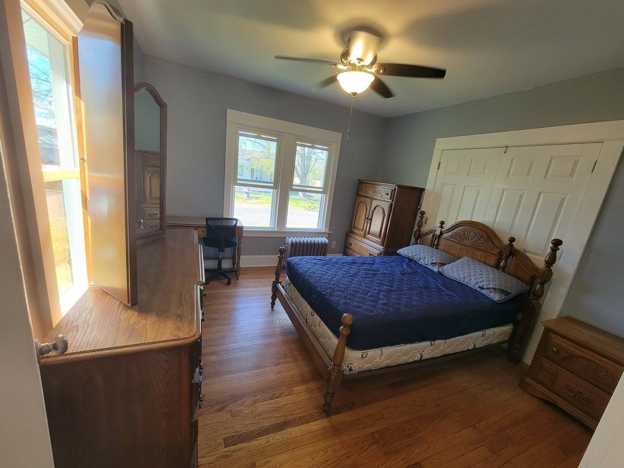 32 Glenwood St - Photo 2 of 5