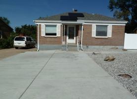 featured image of 168 Ross Dr