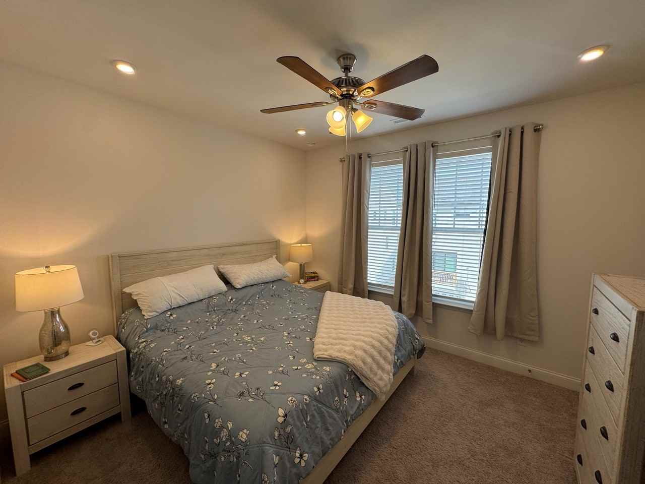 5009 Layman Dr - Photo 7 of 20
