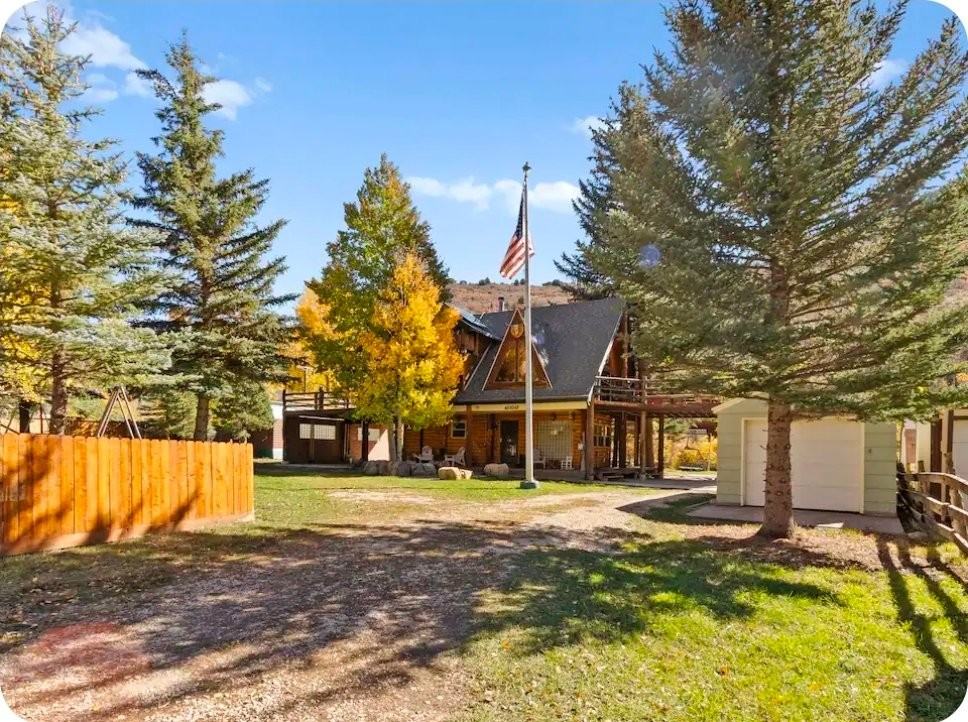 4048 Samak Hills Rd - Photo 3 of 50