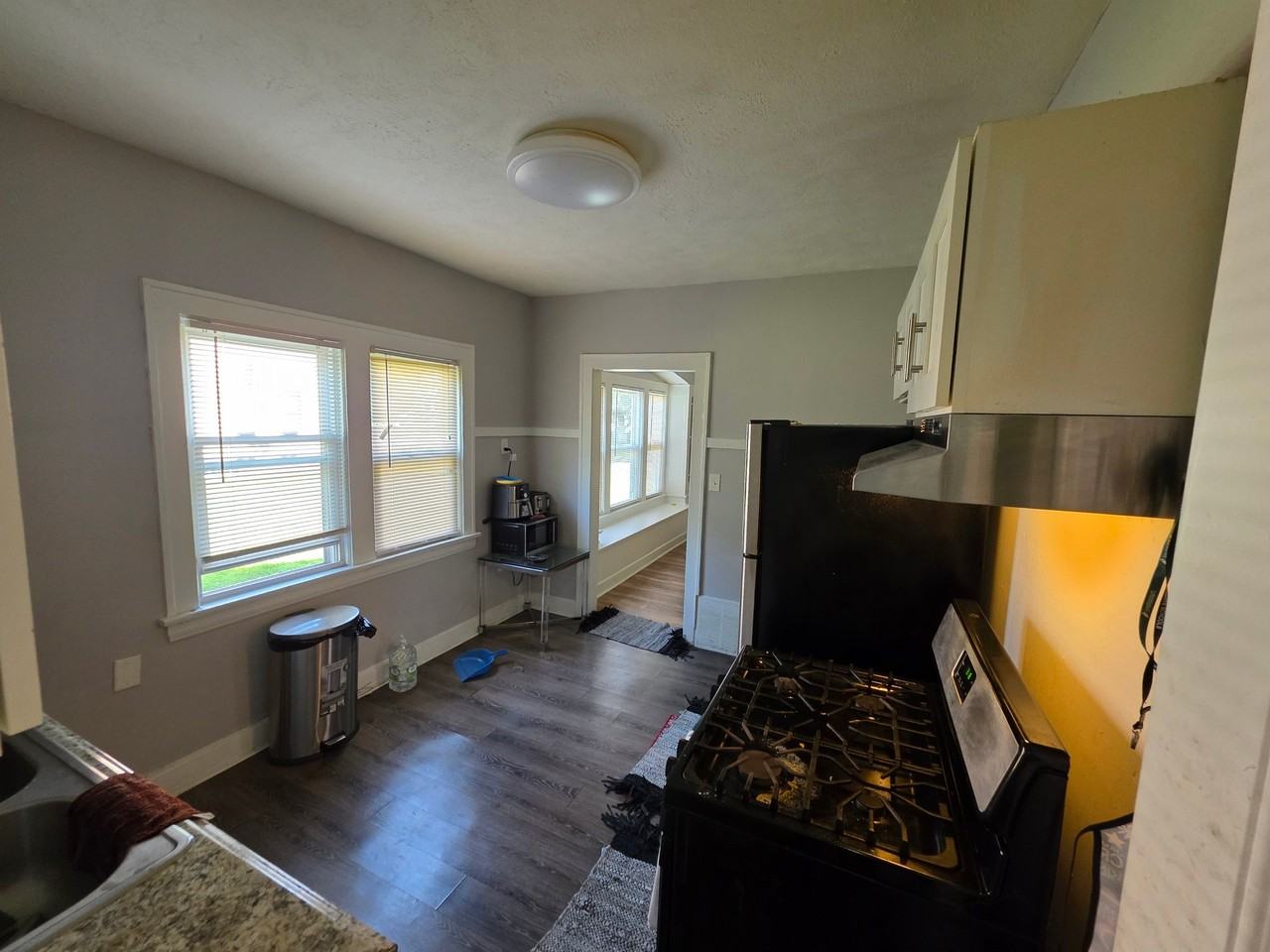 2803 Avondale Ave #1 - Photo 3 of 8