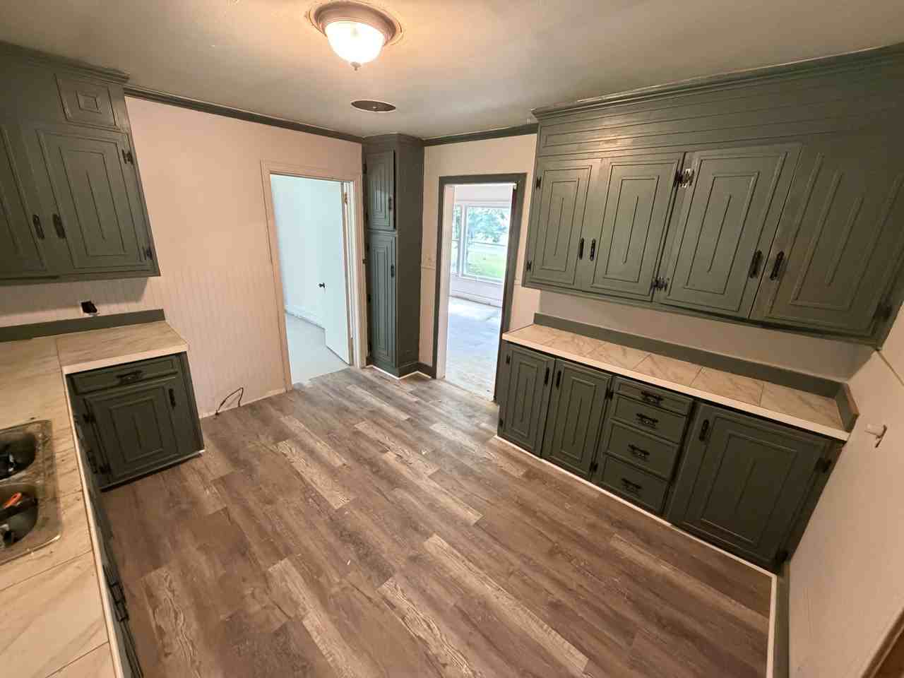 108 Lucas St #NA - Photo 3 of 7