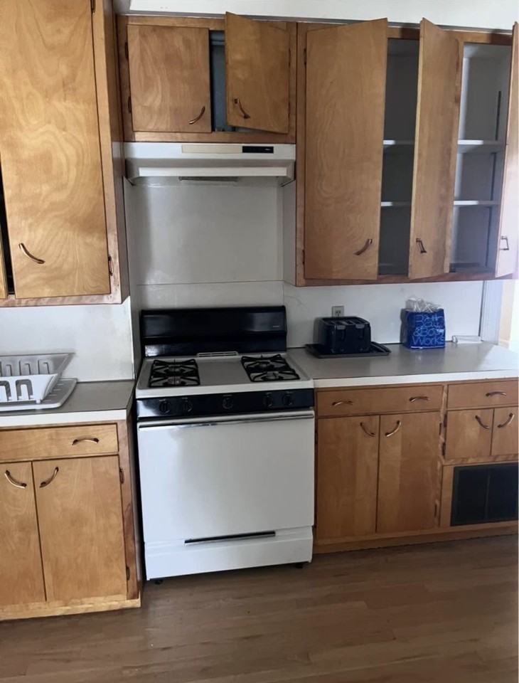 21 Dewitt St #2ndFL - Photo 2 of 20