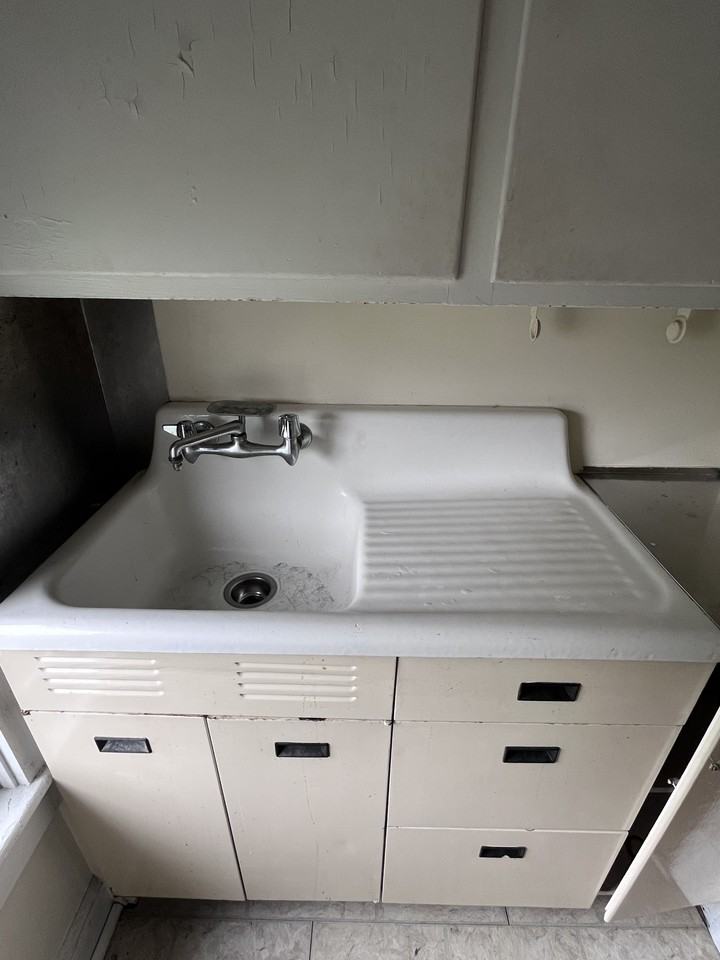 21 Dewitt St #2ndFL - Photo 6 of 20
