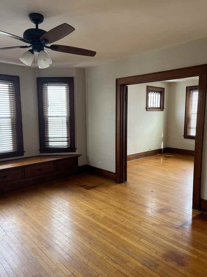 262 Reed Ave #262 - Photo 4 of 15