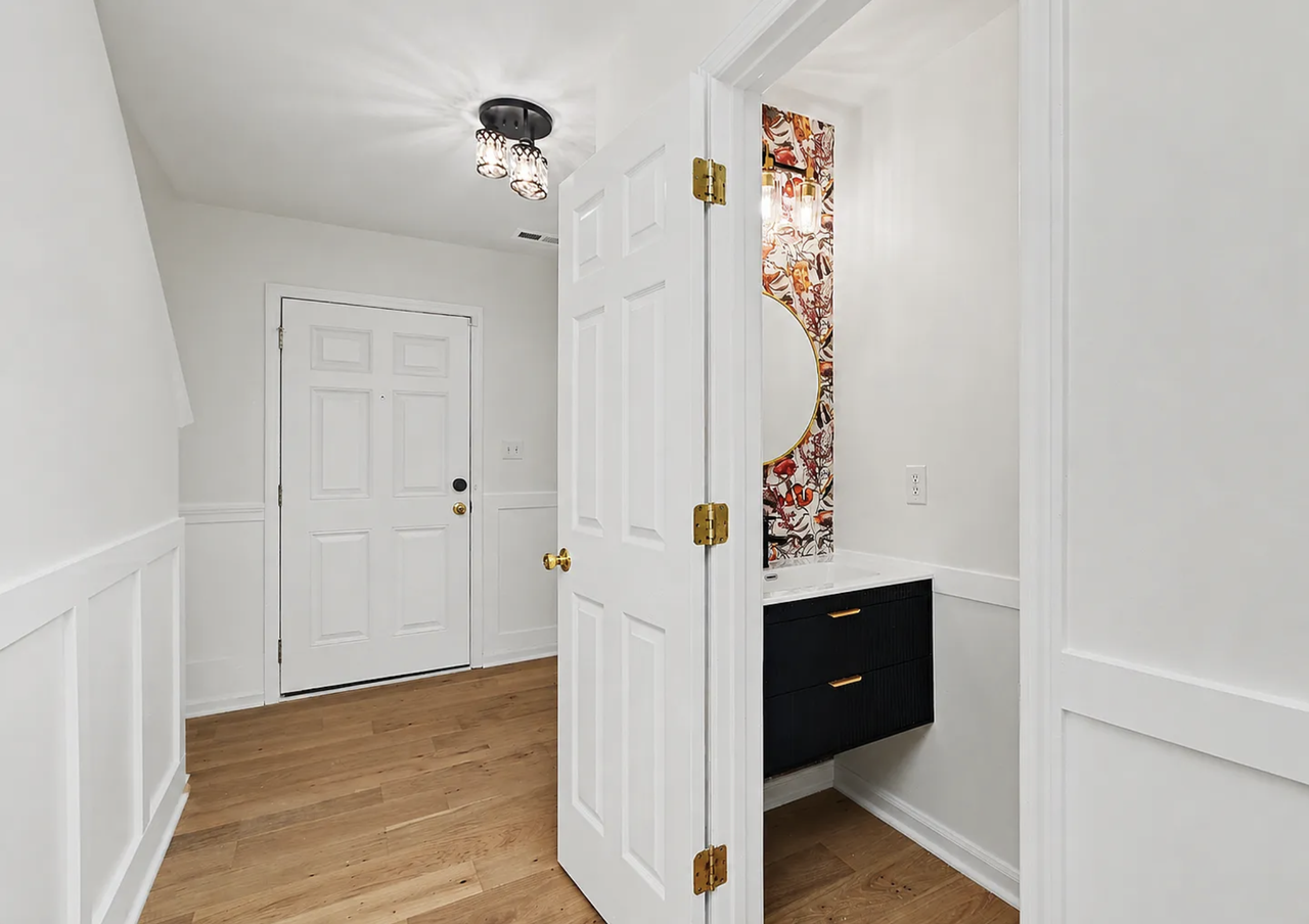 9819 Aventide Ln #NA - Photo 2 of 42