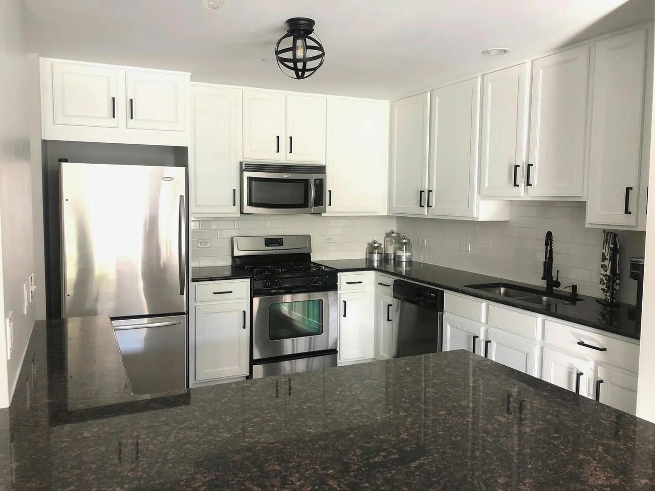 845 E 22nd St #203 - Photo 6 of 19