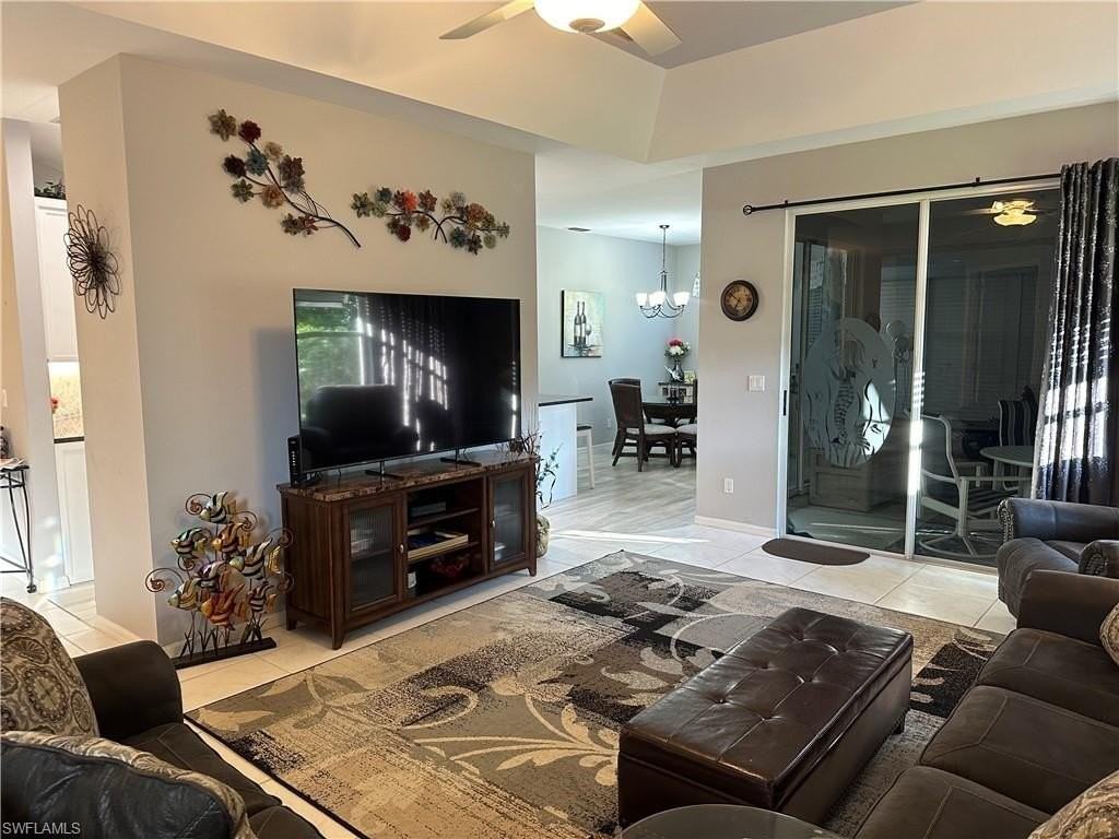 8564 Fairway Bend Dr - Photo 6 of 16