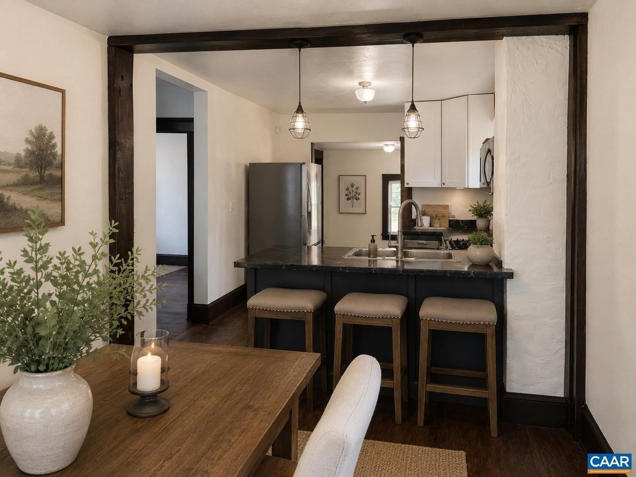 504 12th St Nw - Photo 4 of 26