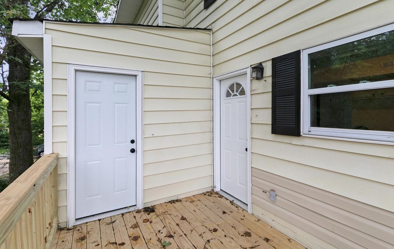 102 S Germantown Rd - Photo 7 of 9