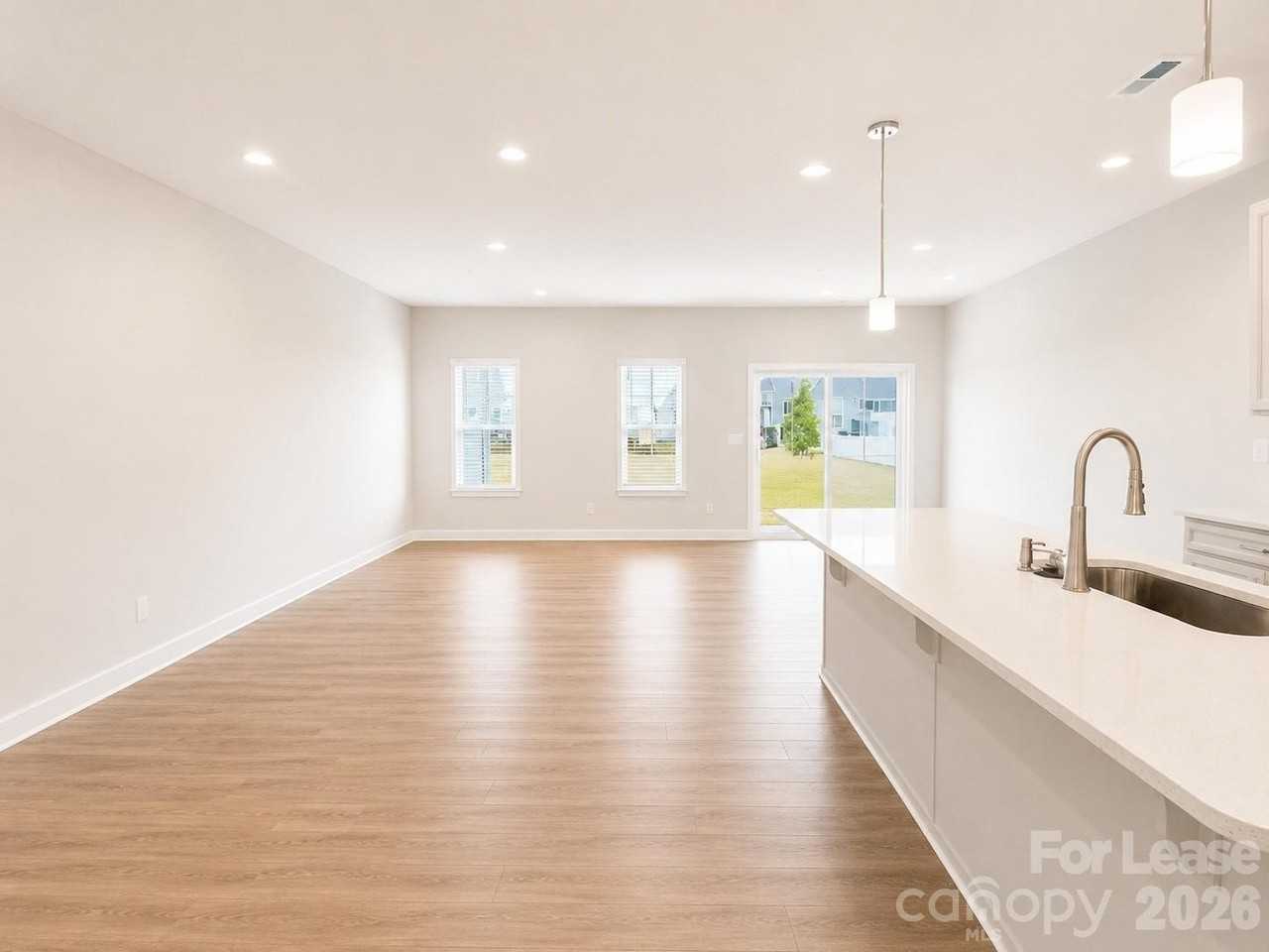 9526 Teamwork St Nw - Photo 5 of 12