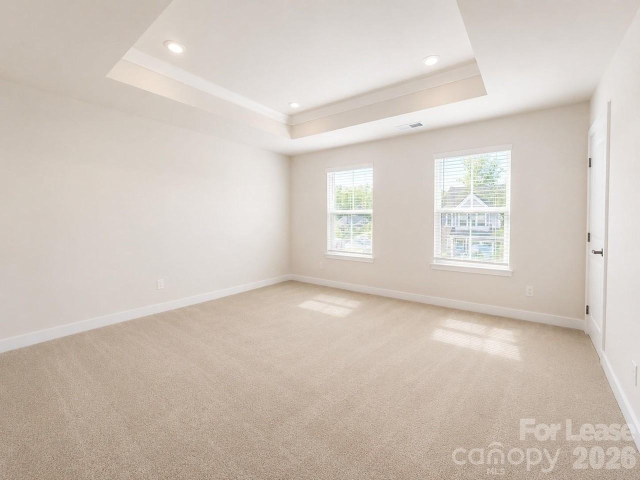 9526 Teamwork St Nw - Photo 7 of 12